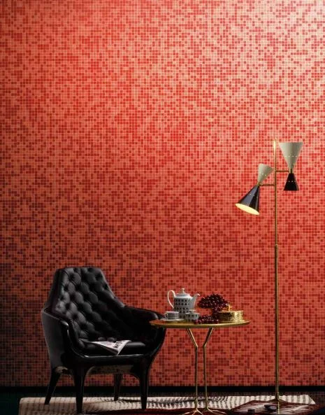 Rotes Glasmosaik von Bisazza